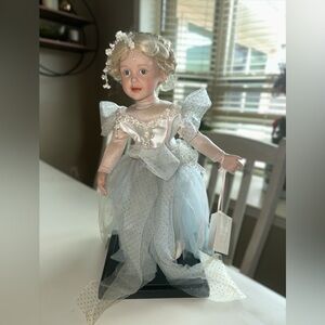 Vintage Vanessa ballerina doll sculpted by Hellen Hamilton Collection Kish 17”